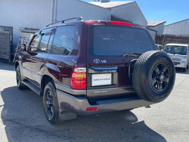 Toyota Land Cruiser 100 8
