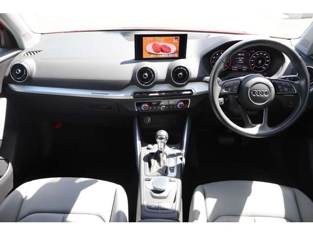 Audi Q2 4