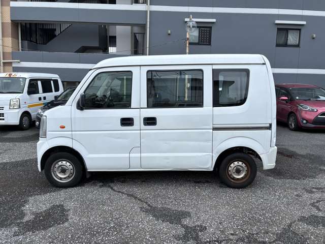 Mitsubishi Minicab Van 8