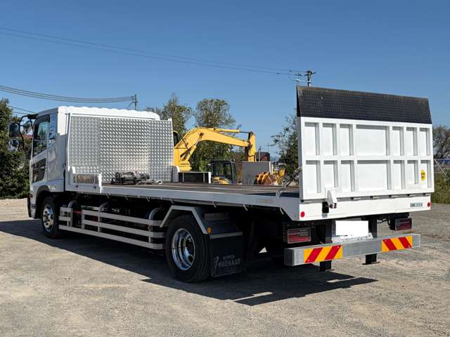 UD Trucks Condor 7