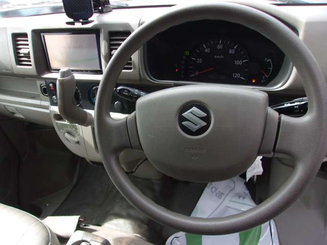Suzuki Every 11
