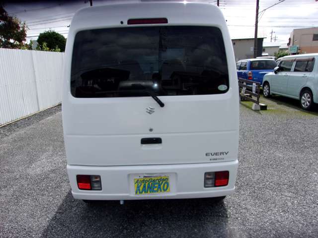 Suzuki Every 9