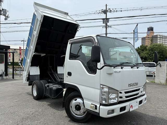 Isuzu Elf 3