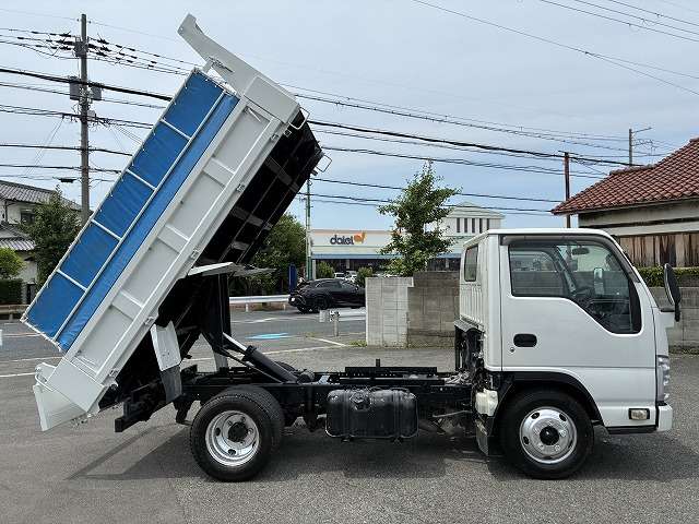 Isuzu Elf 5