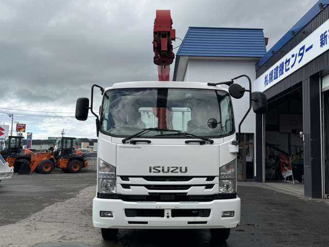 Isuzu Forward 9