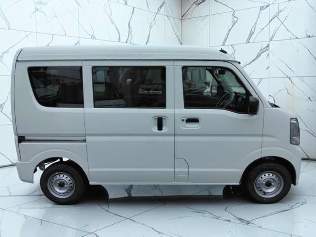 Suzuki Every 7