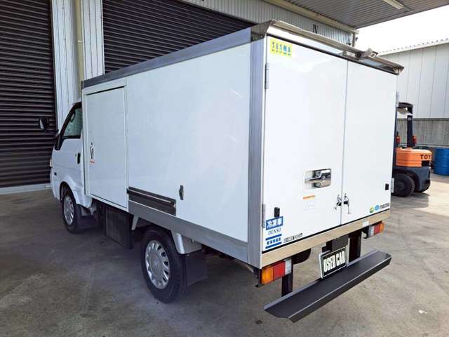 Mazda Bongo Truck 7