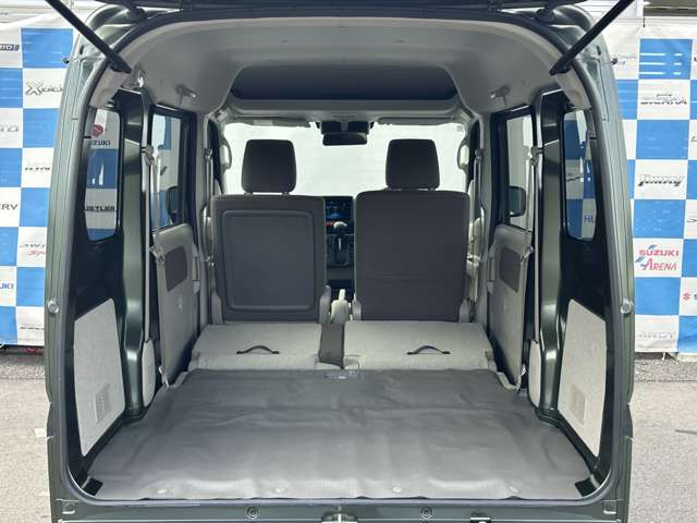 Suzuki Every 12
