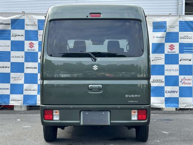 Suzuki Every 9
