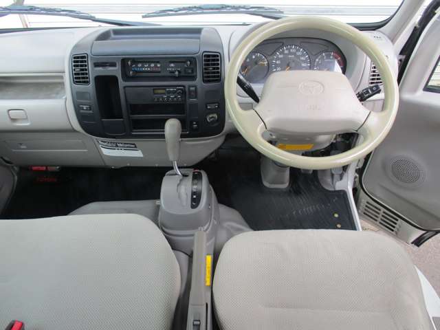 Toyota Toyoace 3