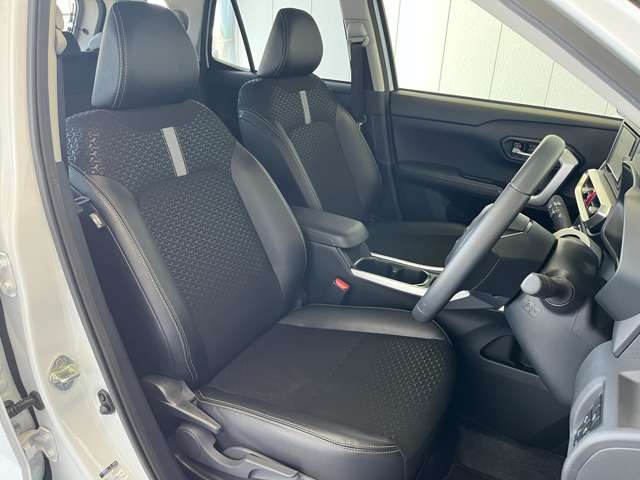 Daihatsu Rocky 8