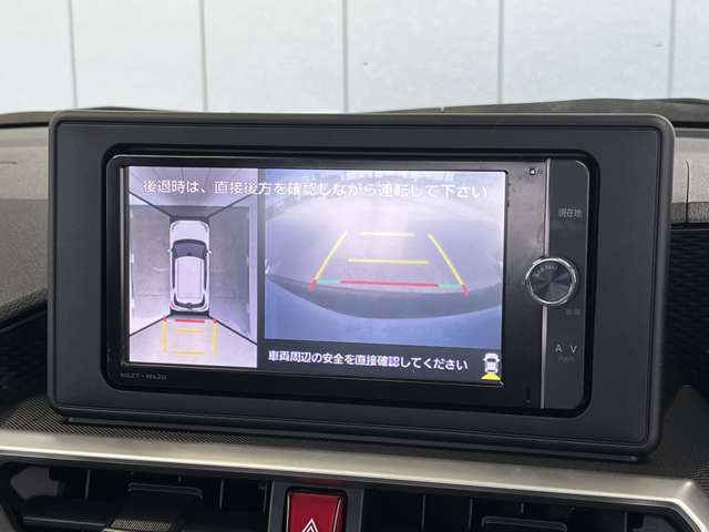 Daihatsu Rocky 10