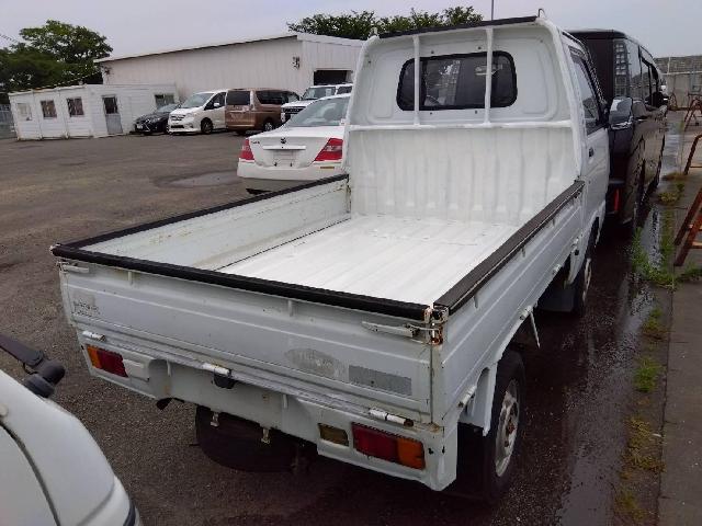 Daihatsu Hijet Pickup 5