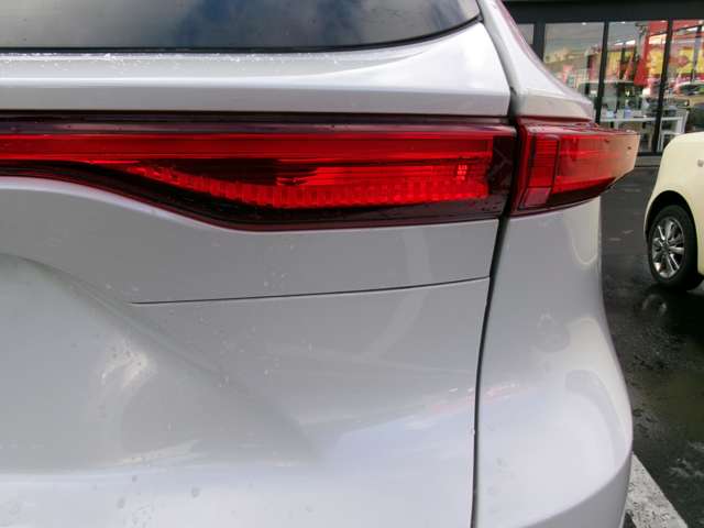 Toyota Harrier 12