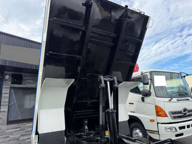 Hino Ranger 6