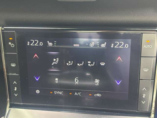 Mazda MX-30 11