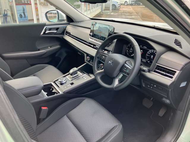 Mitsubishi Outlander 7