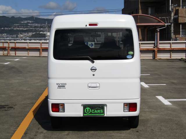Nissan NV100 Clipper 10