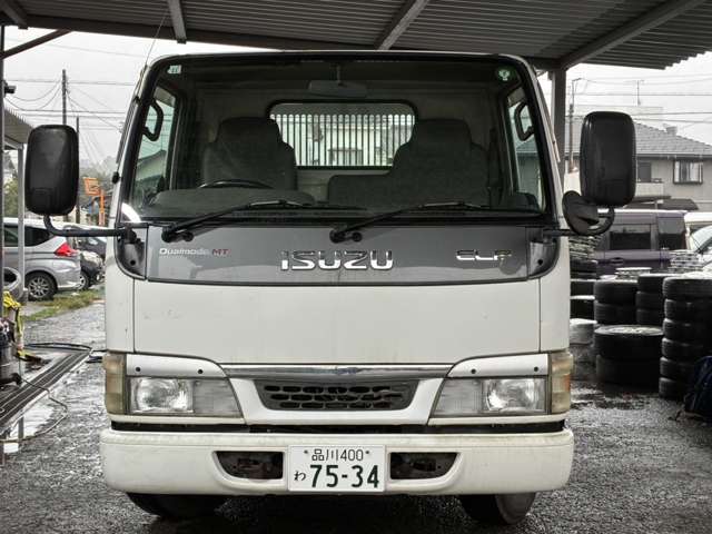 Isuzu Elf 2