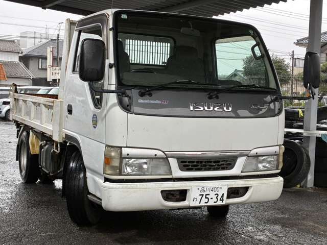 Isuzu Elf 3