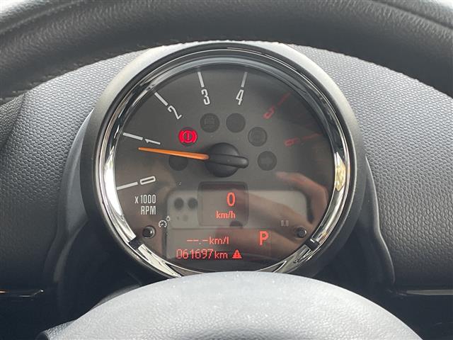 MINI Crossover 12