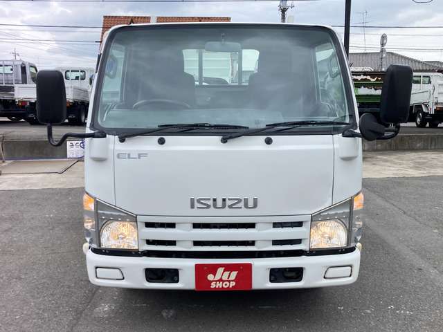 Isuzu Elf 4
