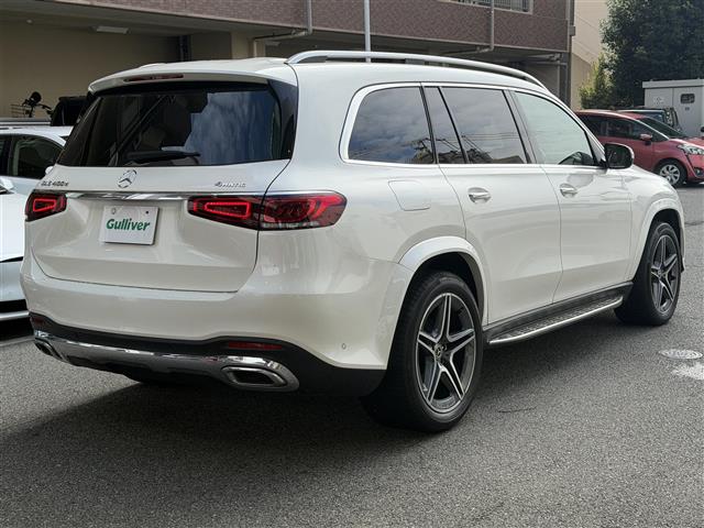 Mercedes-Benz GLS 10