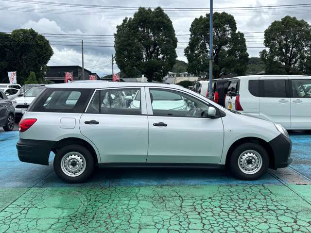 Nissan AD 3