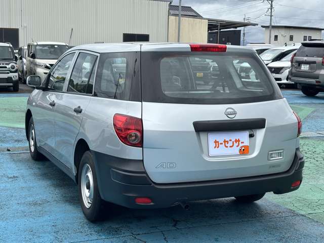 Nissan AD 10