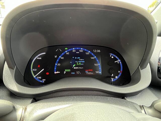 Toyota Yaris Cross 4