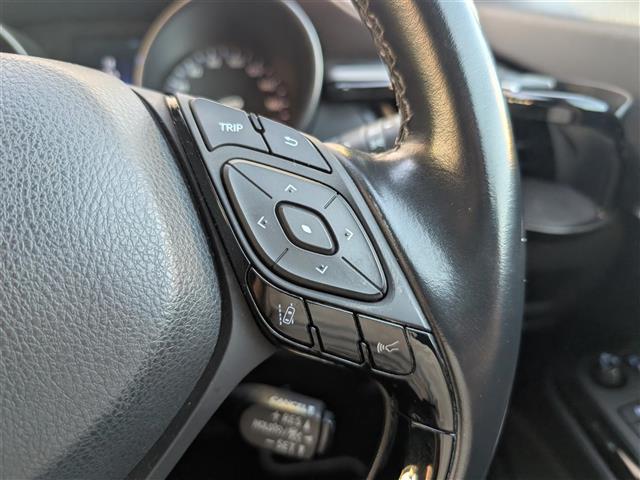 Toyota C-HR 12