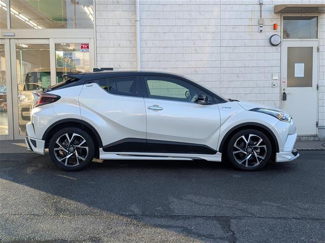 Toyota C-HR 7