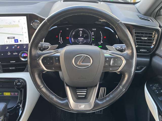 Lexus NX 9