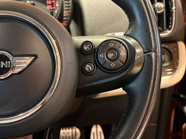 MINI Crossover 12