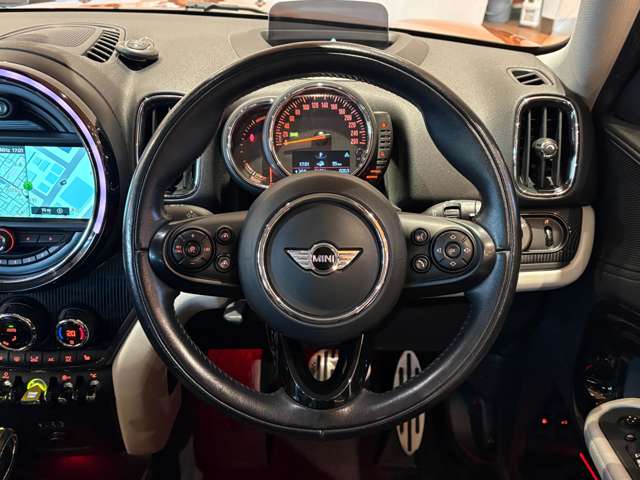 MINI Crossover 9