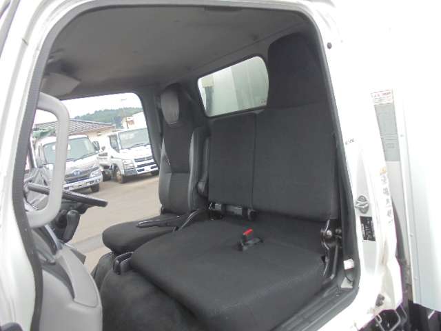 Mitsubishi Fuso Canter 5