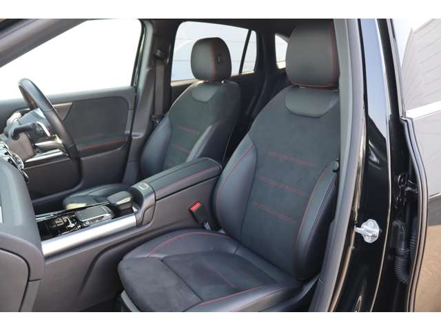 Mercedes-Benz GLA-Class 7