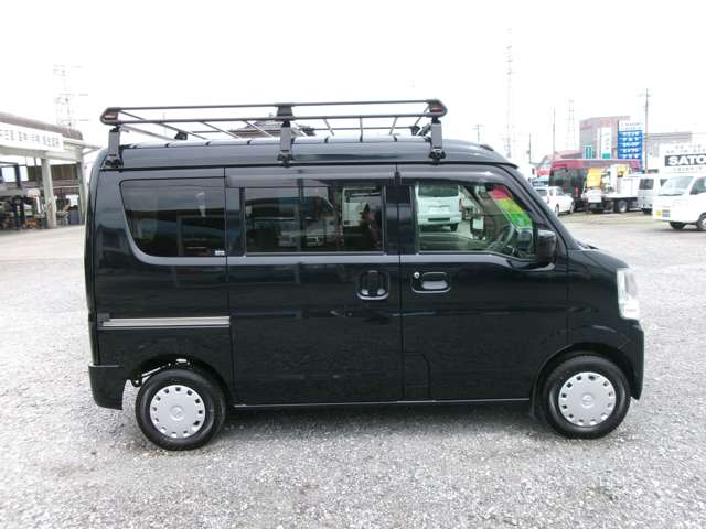 Nissan NV100 Clipper 6