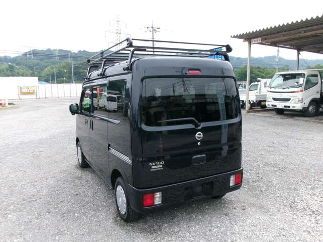Nissan NV100 Clipper 8