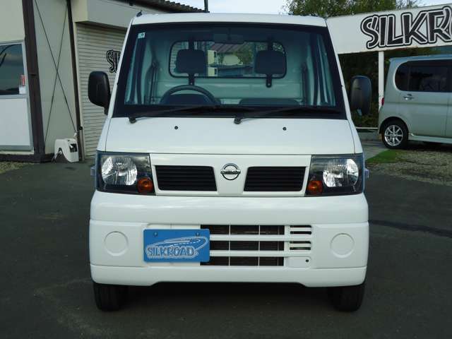 Nissan Clipper Truck 5
