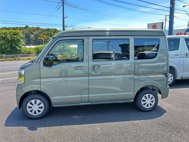 Suzuki Every 8