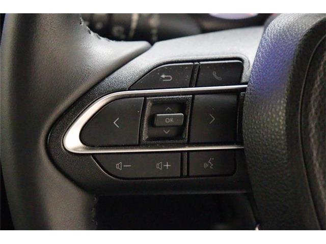 Toyota Noah 10