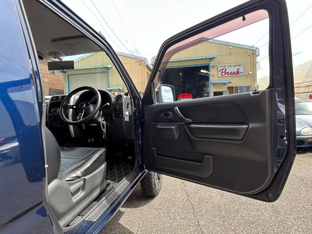 Suzuki Jimny 12