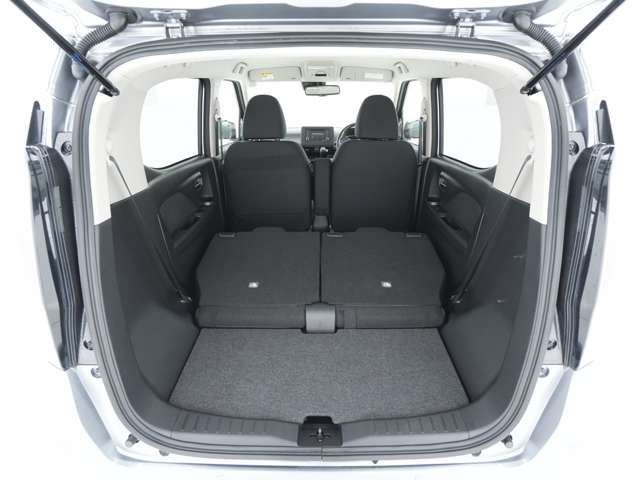 Mitsubishi eK X 10