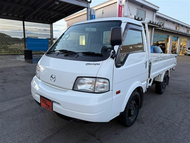 Mazda Bongo Truck 2