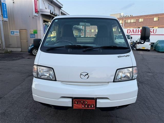 Mazda Bongo Truck 3