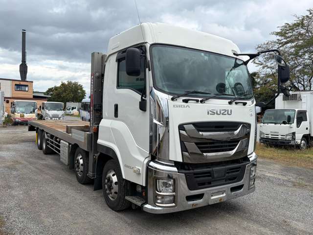 Isuzu Giga 3