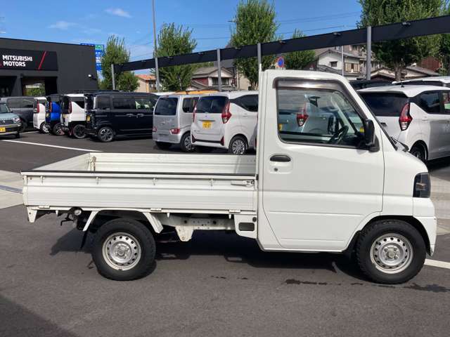 Mitsubishi Minicab Truck 5