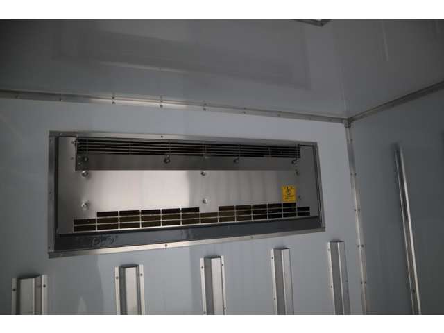 Mitsubishi Fuso Canter 11
