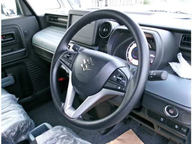 Suzuki Spacia Base 11